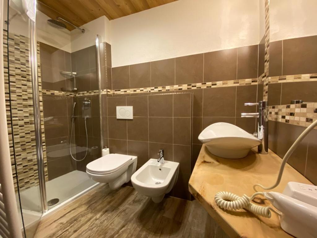 Chalet Garden Livigno Buitenkant foto
