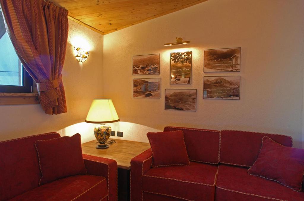 Chalet Garden Livigno Kamer foto