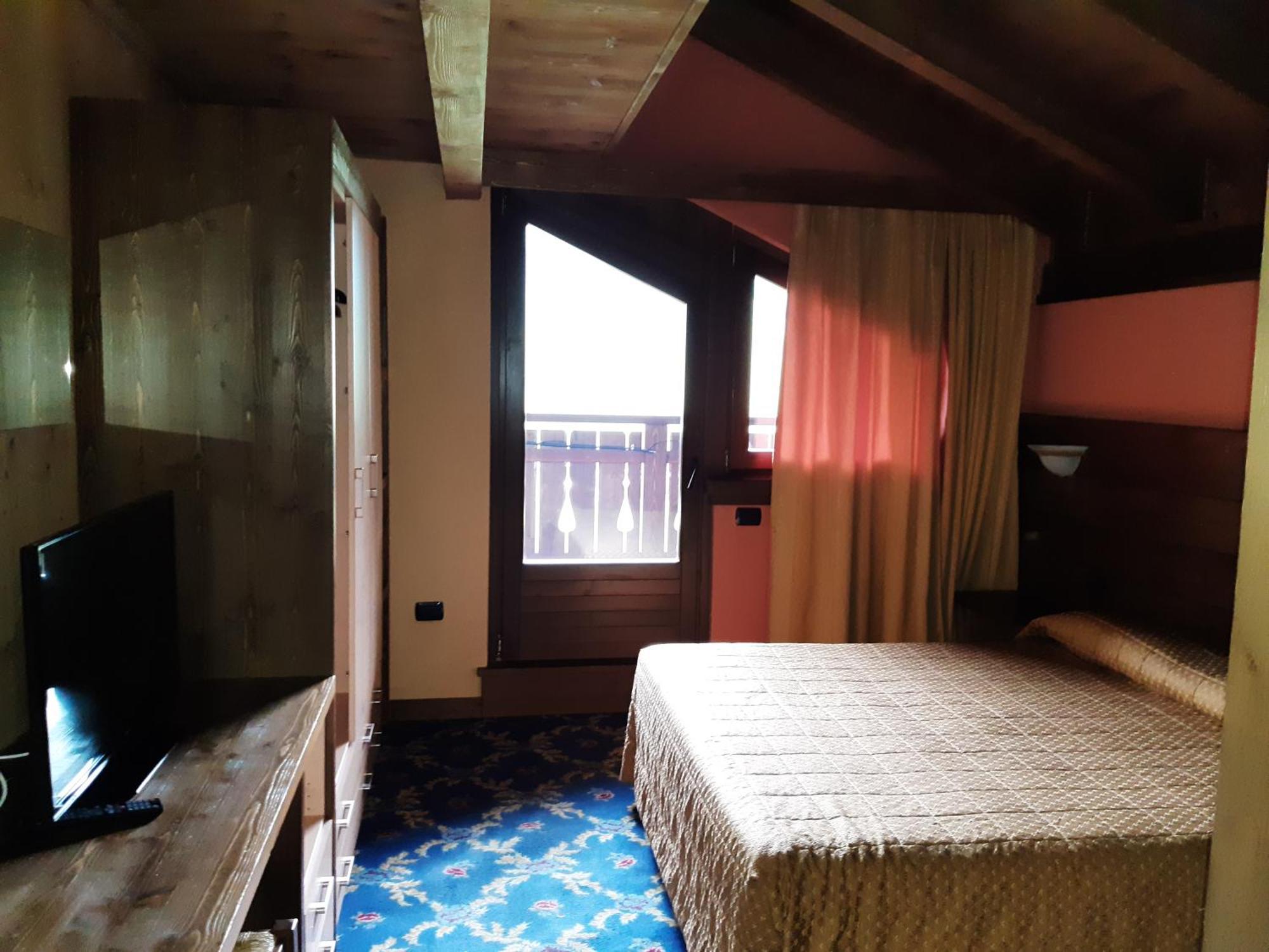 Chalet Garden Livigno Kamer foto